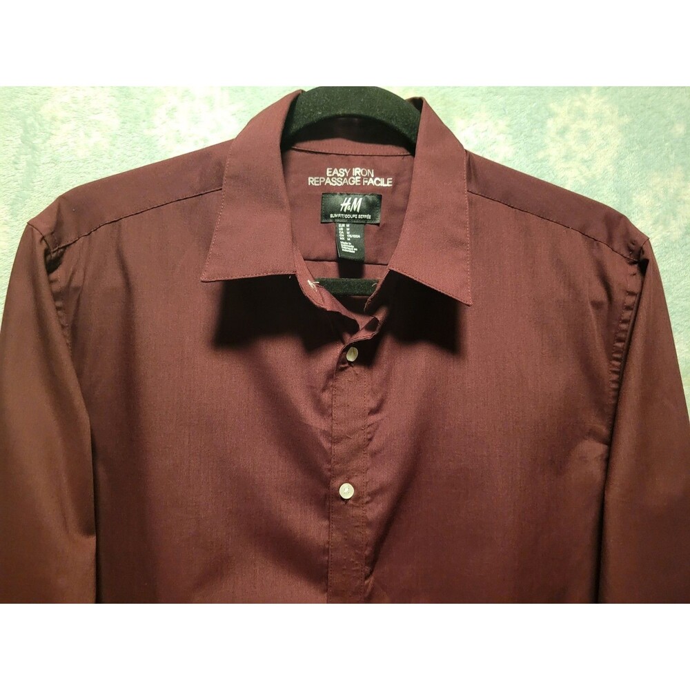 H&M Men's Med Burgundy Button Up Shirt Slim Fit Easy Iron Classic Collar Maroon